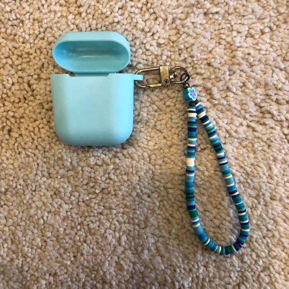 Blue Silicone AirPod Case with Beaded Wristlet - Picture 6 of 9